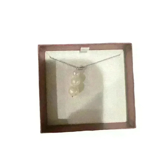 Helzberg Diamonds Pearl Necklace - Picture 1 of 4